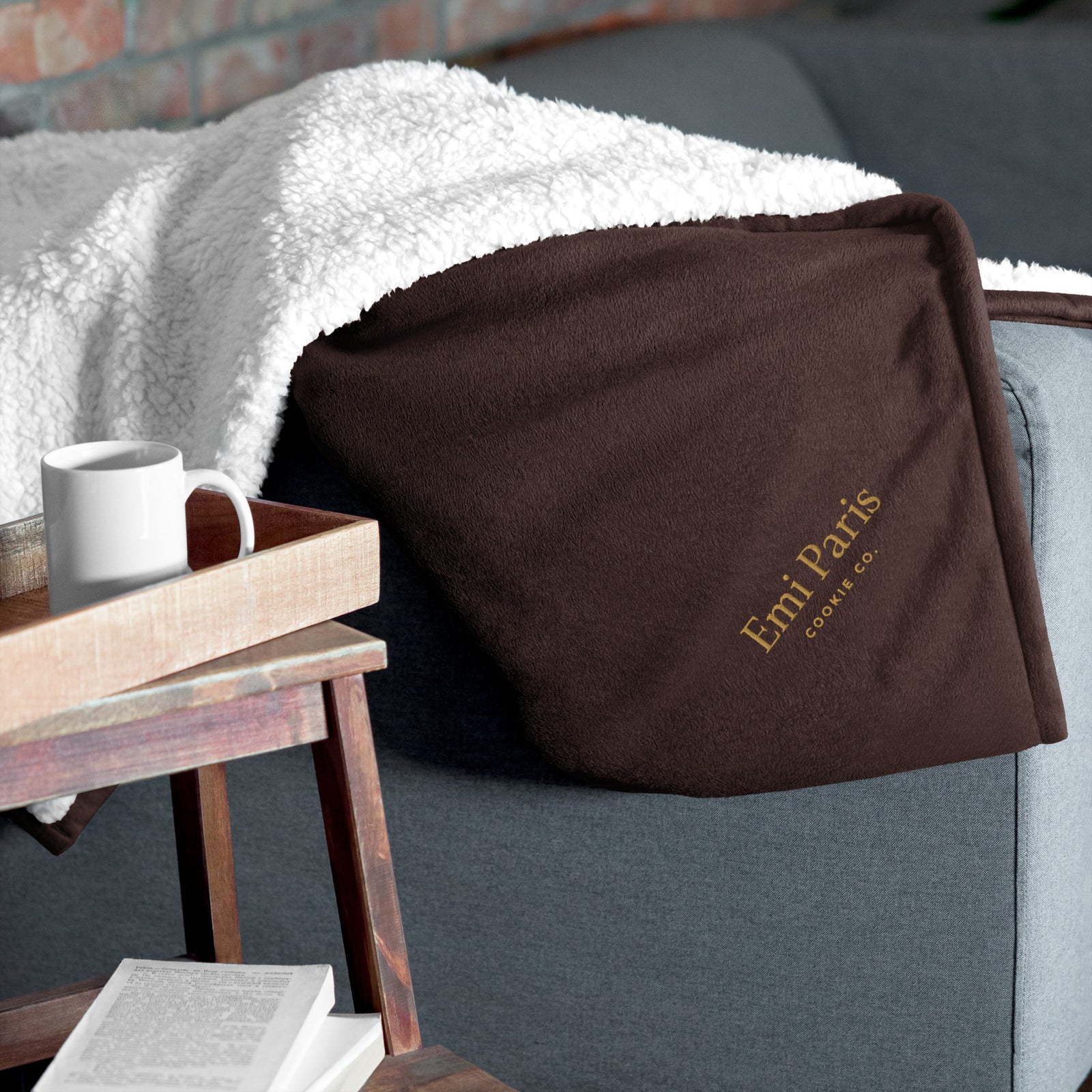 Premium sherpa blanket